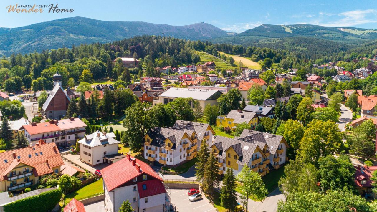 Wonder Home - Apartamenty Polozone Blisko Deptaka, Licznych Restauracji I Sklepow Karpacz Esterno foto